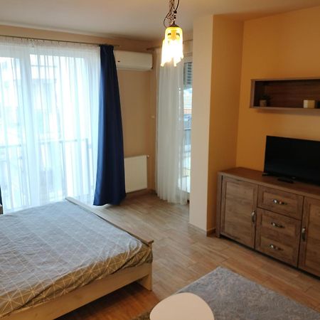 קלוז'-נאפוקה Central Apartment In Mihai Viteazu Square מראה חיצוני תמונה