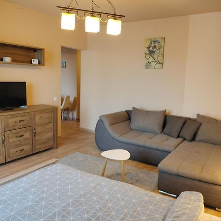 קלוז'-נאפוקה Central Apartment In Mihai Viteazu Square מראה חיצוני תמונה